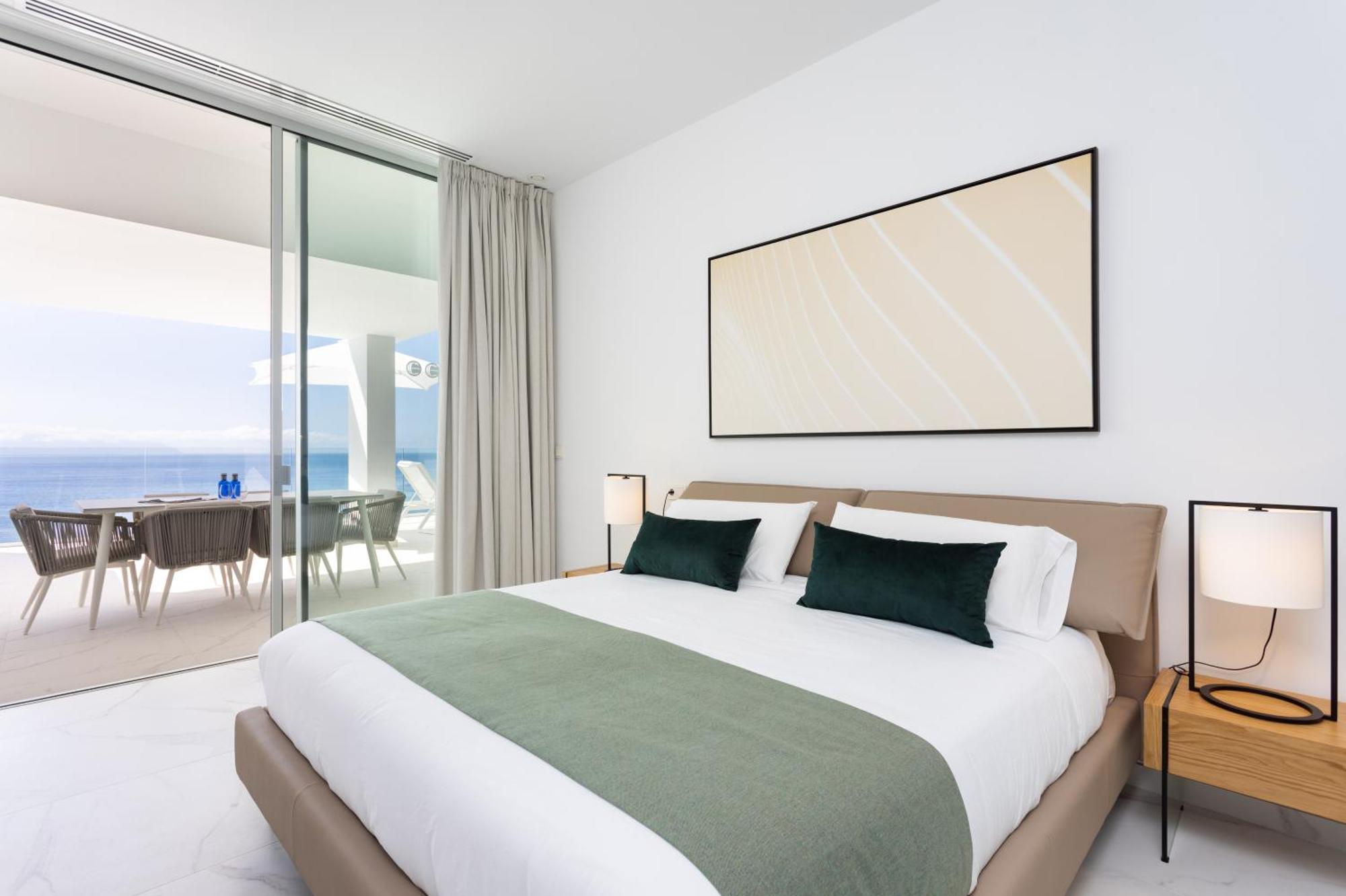 Crystal I Luxury Apartments By Enjoyahome 아칸티라도 외부 사진