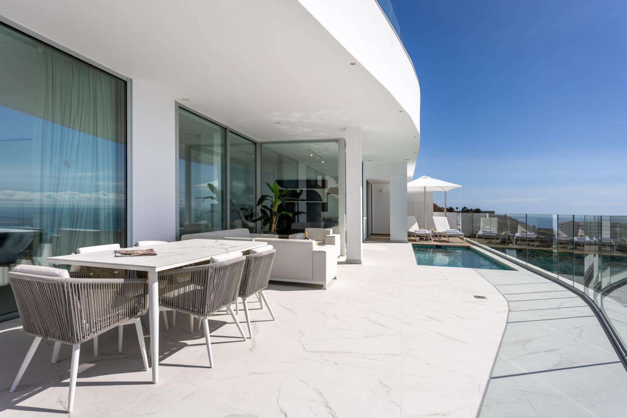 Crystal I Luxury Apartments By Enjoyahome 아칸티라도 외부 사진