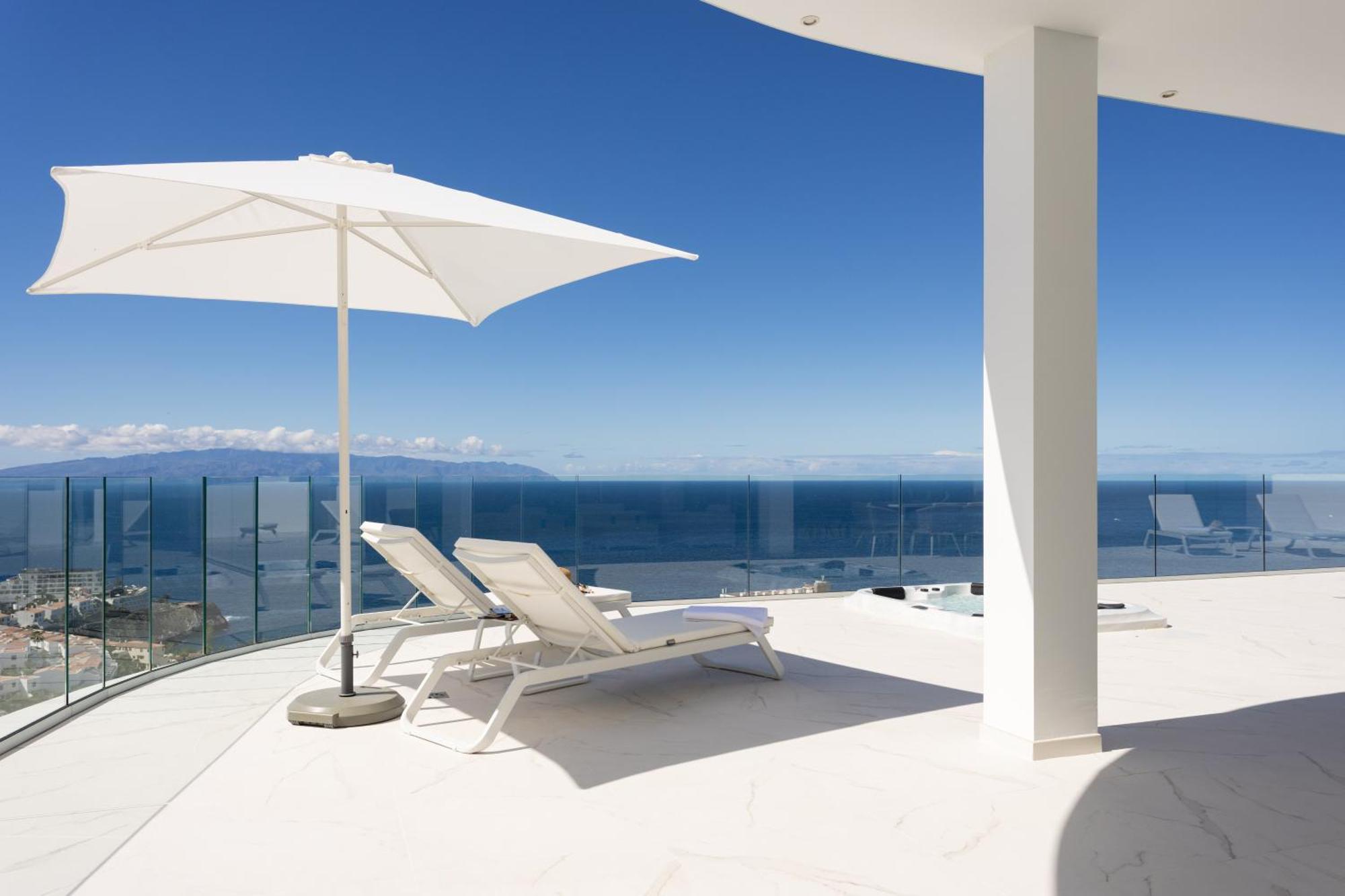 Crystal I Luxury Apartments By Enjoyahome 아칸티라도 외부 사진