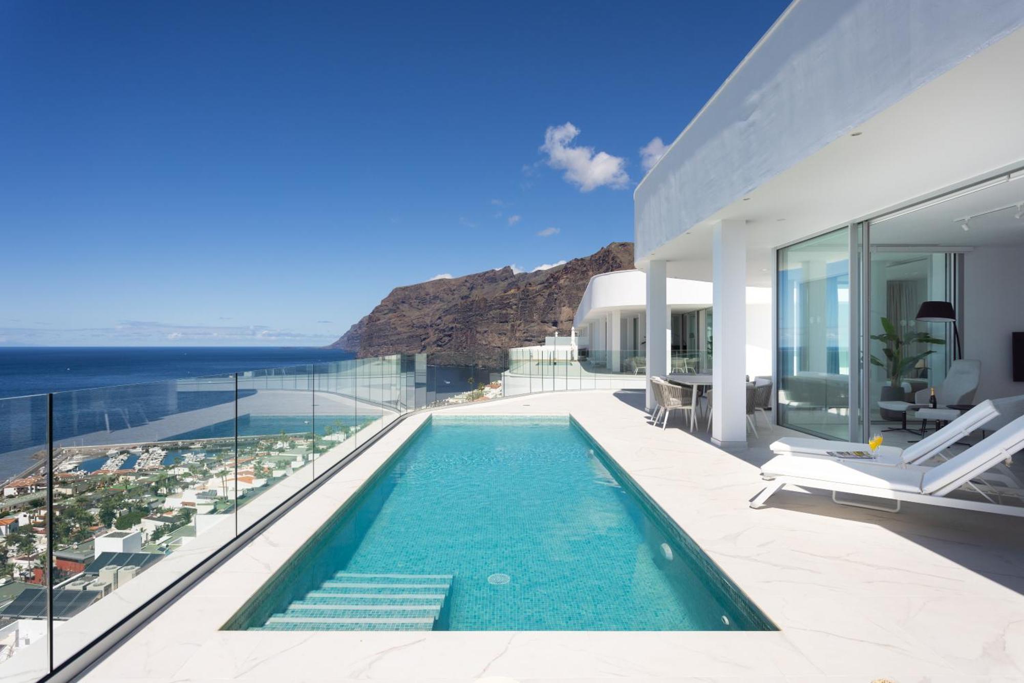 Crystal I Luxury Apartments By Enjoyahome 아칸티라도 외부 사진