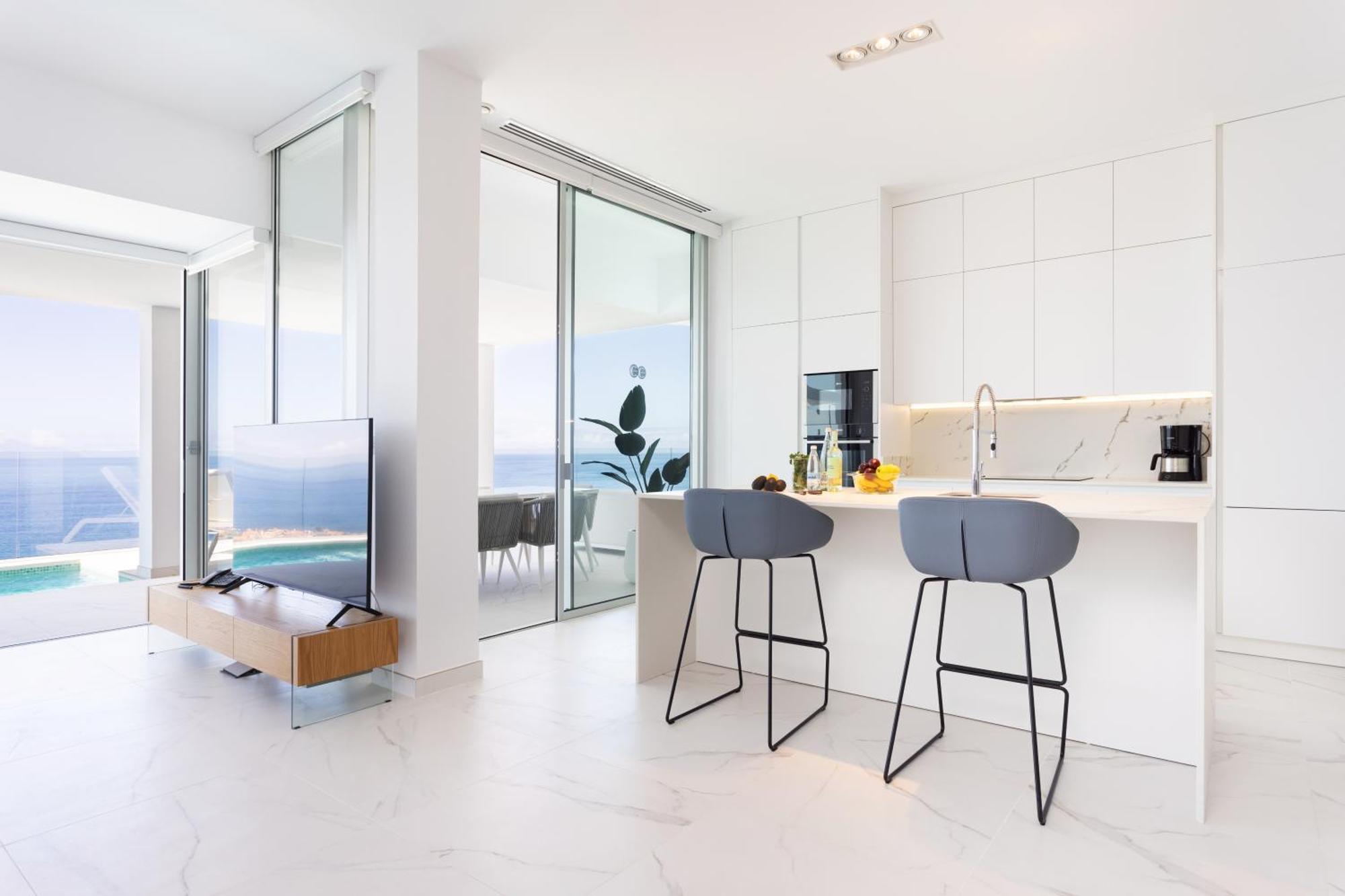 Crystal I Luxury Apartments By Enjoyahome 아칸티라도 외부 사진